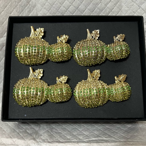 Tahar Fall Harvest Napkin Rings Set Of 4 Green Gold Rhinestone Pumpkins Formal - Picture 1 of 11